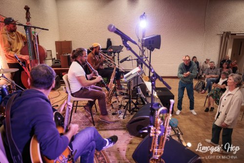 Limoges'Hop festival 2022

Partage libre avec le crédit et la citation (@lightexmachina) de l'auteur pour tout usage non promotionnel ou commercial.

© Alexandre - LIGHT EX MACHINA 2022, tous droits réservés.